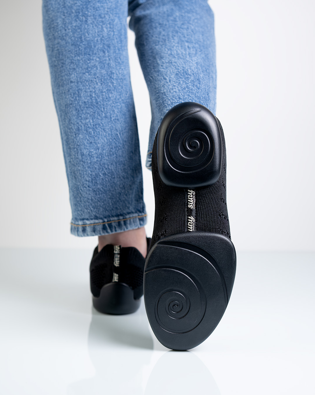 Black split PU sole from Suny dance sneakers for Kzomba etc.