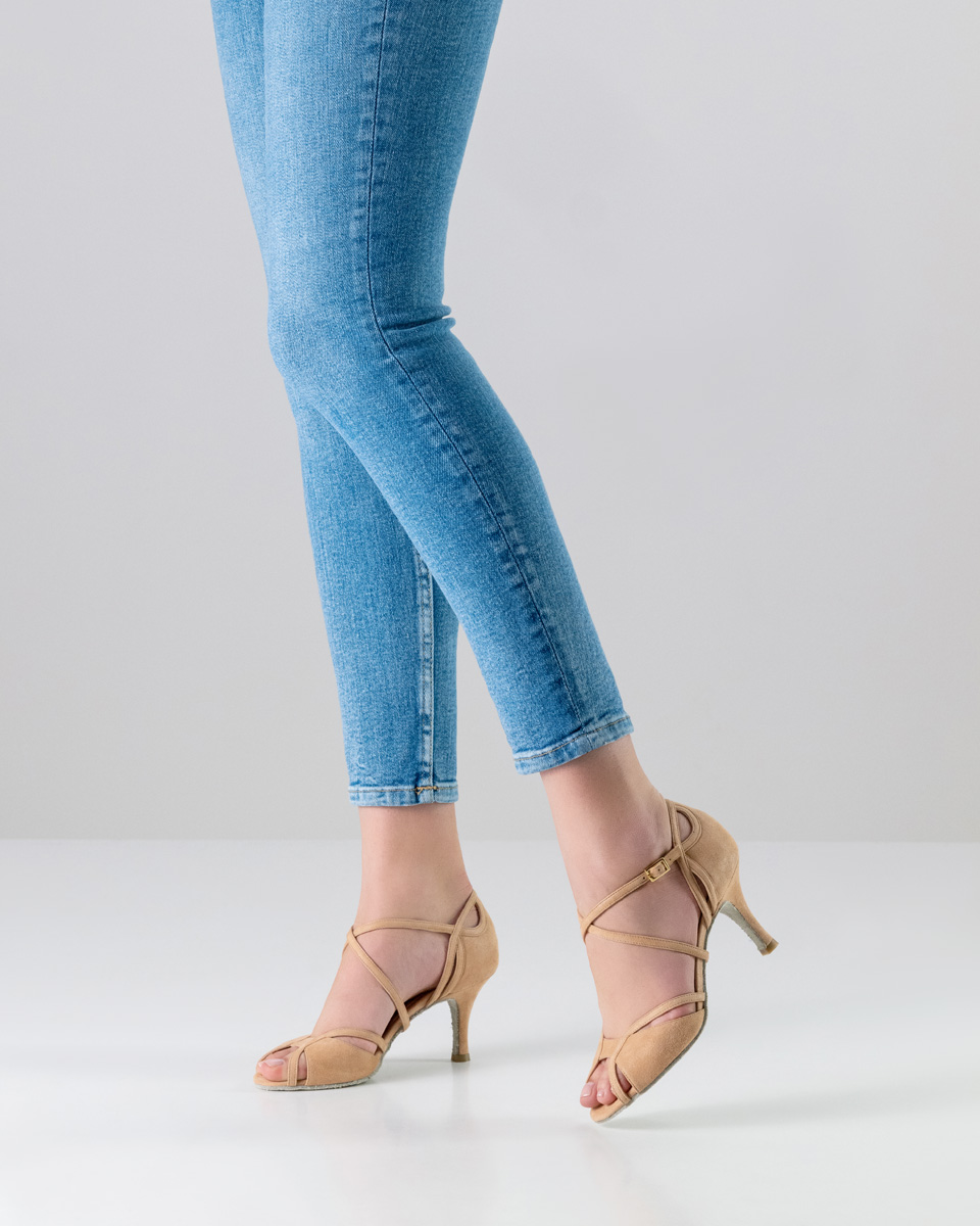 Nueva Epoca open-toe ladies' dance shoe in beige velour combined with blue jeans