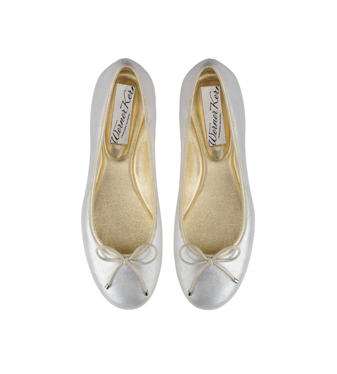 Ballerina Kyle These ballerinas are presented in summery colours of matt metallised silver and nude shades.