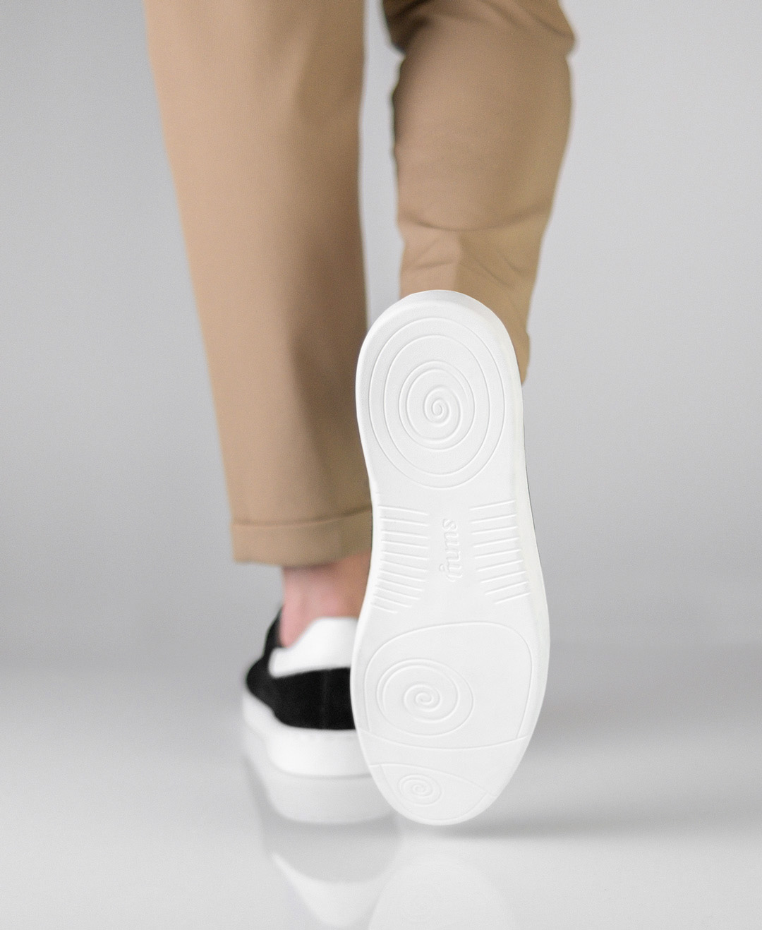 Suny dance sneaker 7415 for men in black suede and white sole