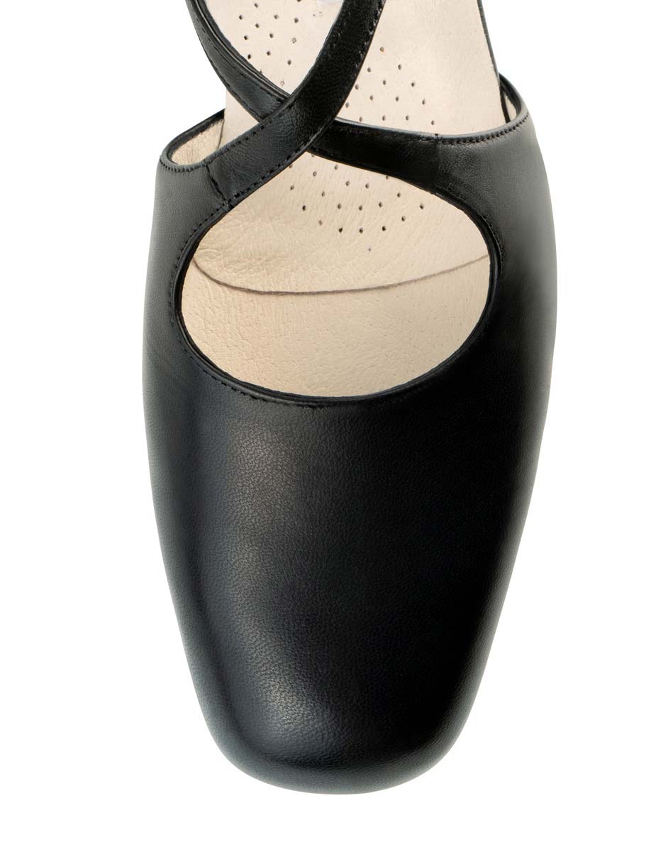 Ines Detail of black closed Werner Kern ladies dance shoe
