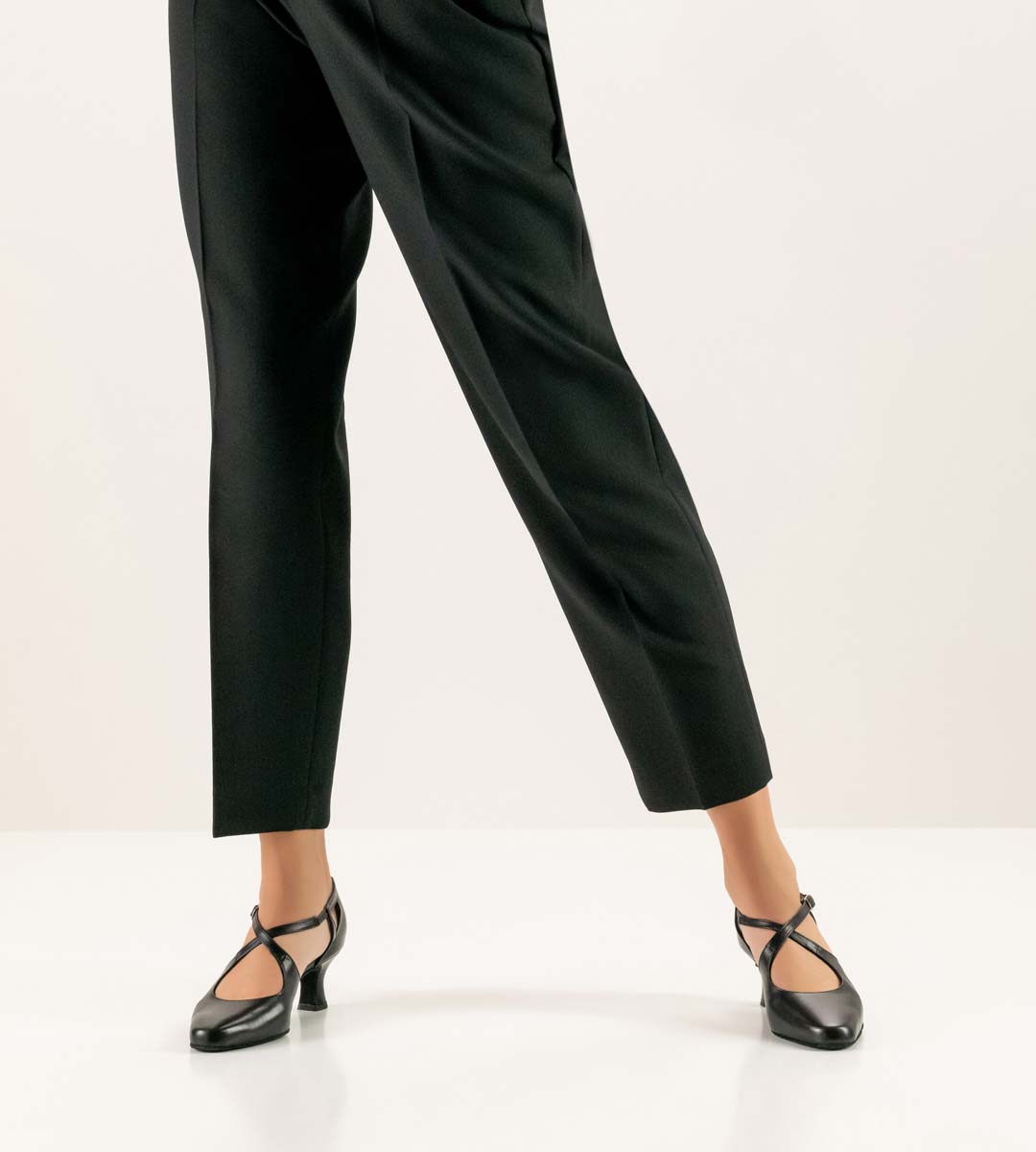 Ines Classic Werner Kern ladies' dance shoe with crossed straps