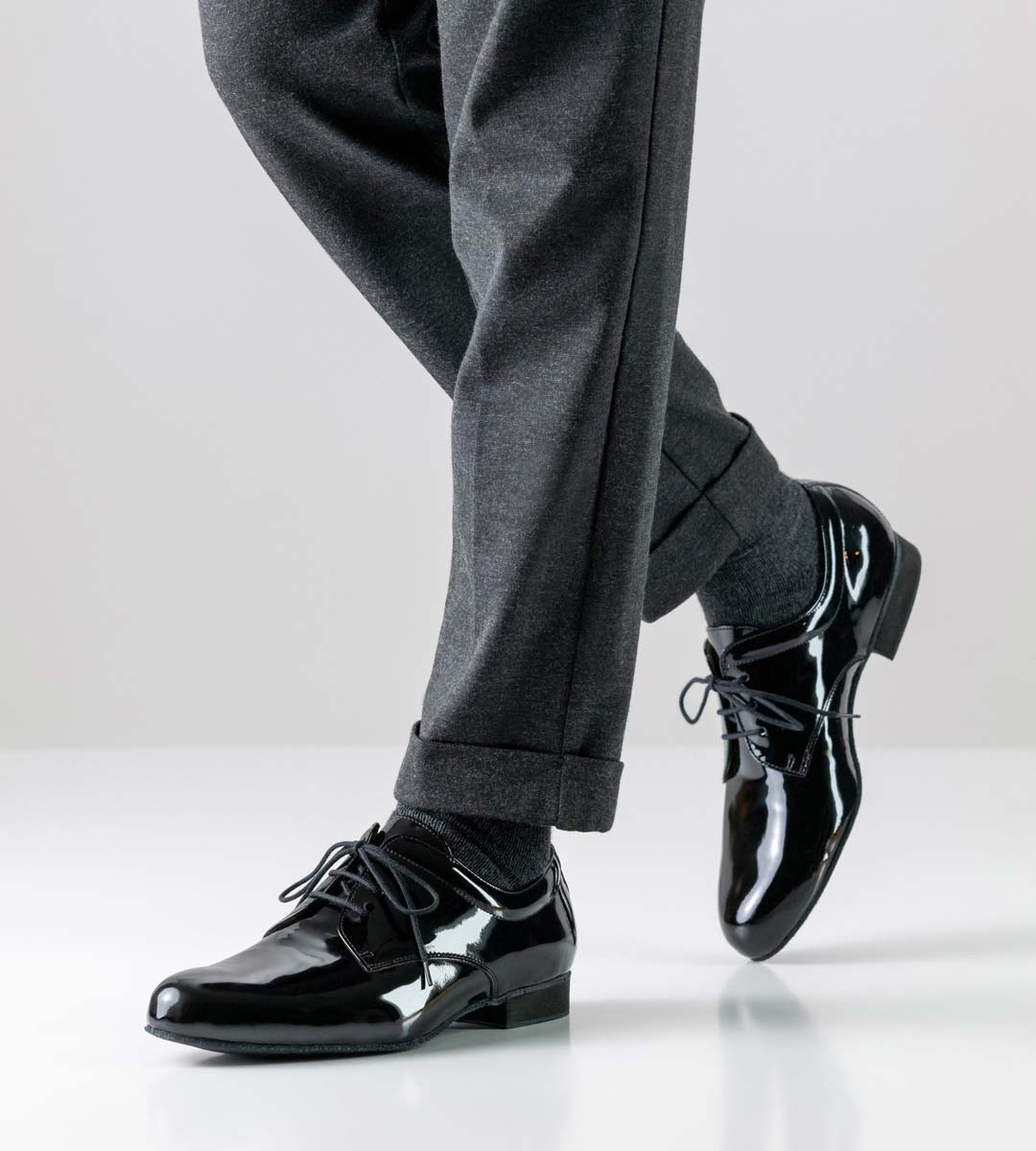 Arezzo Standard men's dance shoe from Werner Kern in black patent