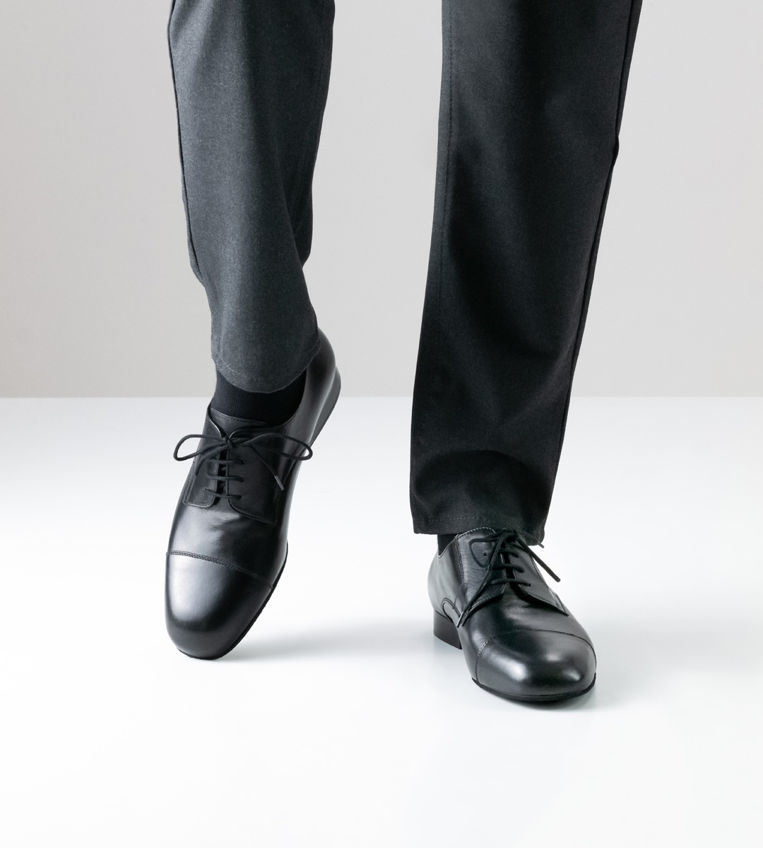 Men's dance shoe for wide feet by Werner Kern in combination with grey trousers