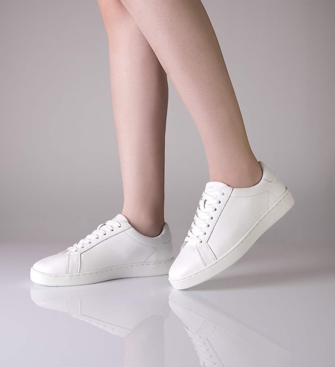 Suny dance sneaker 7025 with full-length PU sole