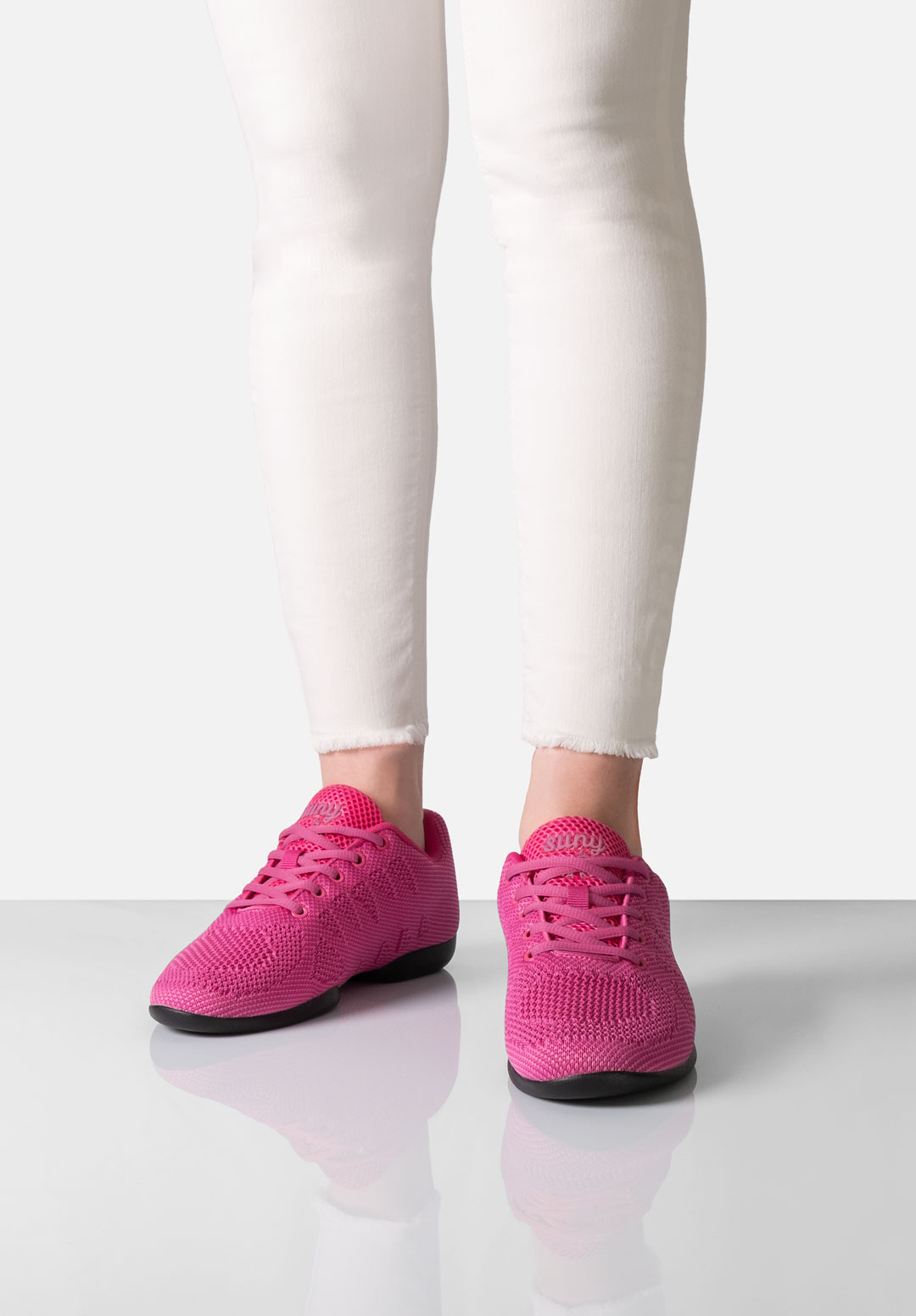 Suny by Anna Kern women's dance sneaker 165, Fuchsia, split sole, suitable for all dance floors, indoor and outdoor.