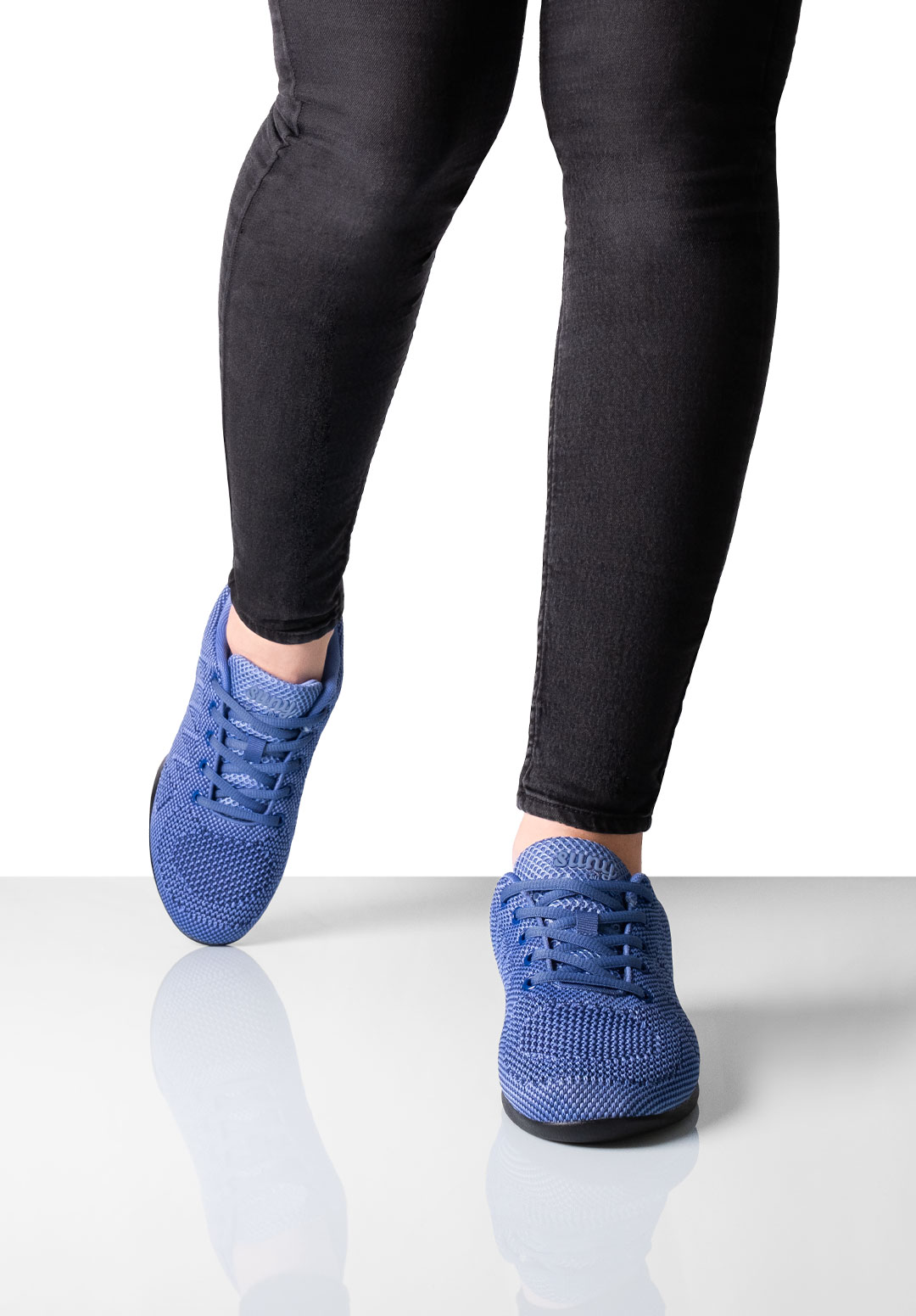 Women's dance sneaker 185 in Light Blue by Suny by Anna Kern, item number 185, made of high-quality knitting material, ideal for dance.