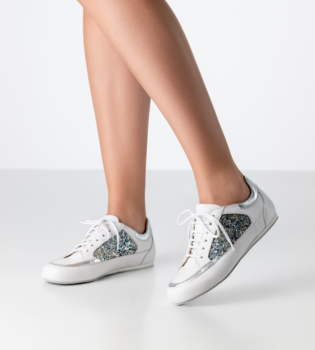 Dance sneaker Carol - Sporty companion by Werner Kern in white Nappa leather and blue with cushioned Microsole, perfect for light and flexible dance steps