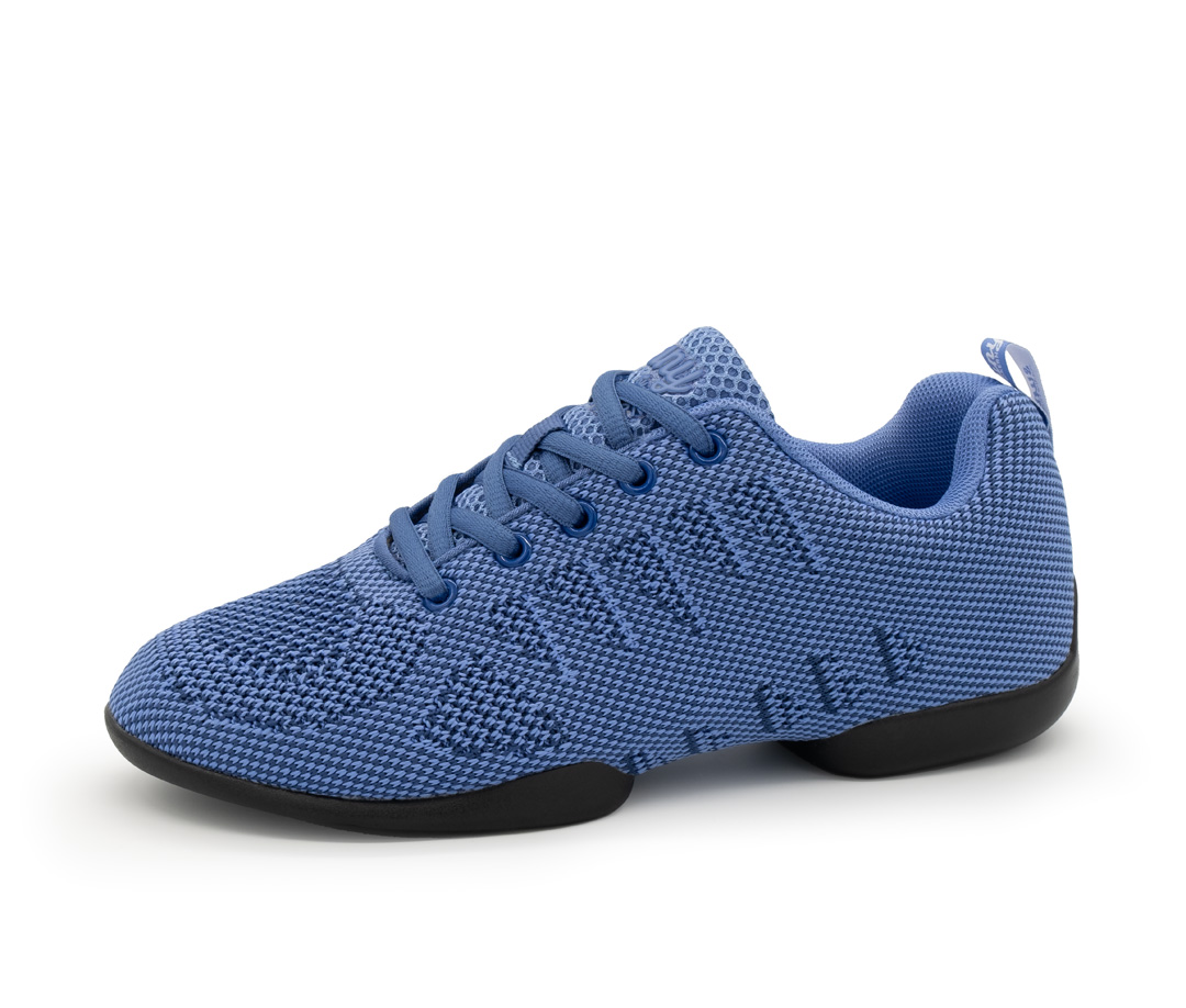 Sneaker 185 Women's dance sneaker 185 in Light Blue by Suny by Anna Kern, made of fine knitting material with split sole, ideal for dancing on all floors.